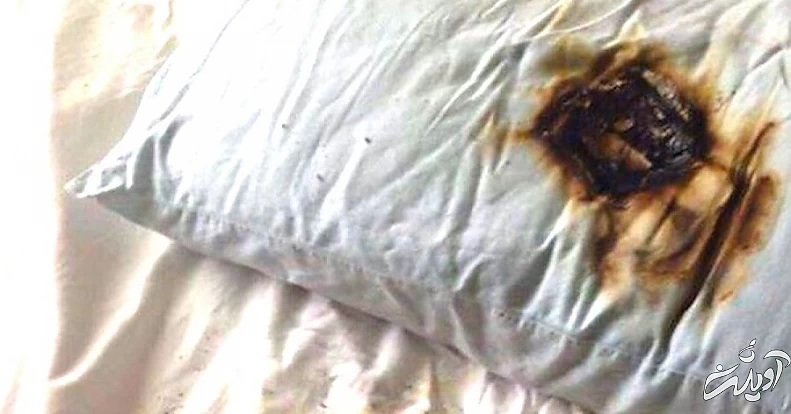 3 معایب خوابیدن با گوشی-می تواند بالش شما را آتش بزند